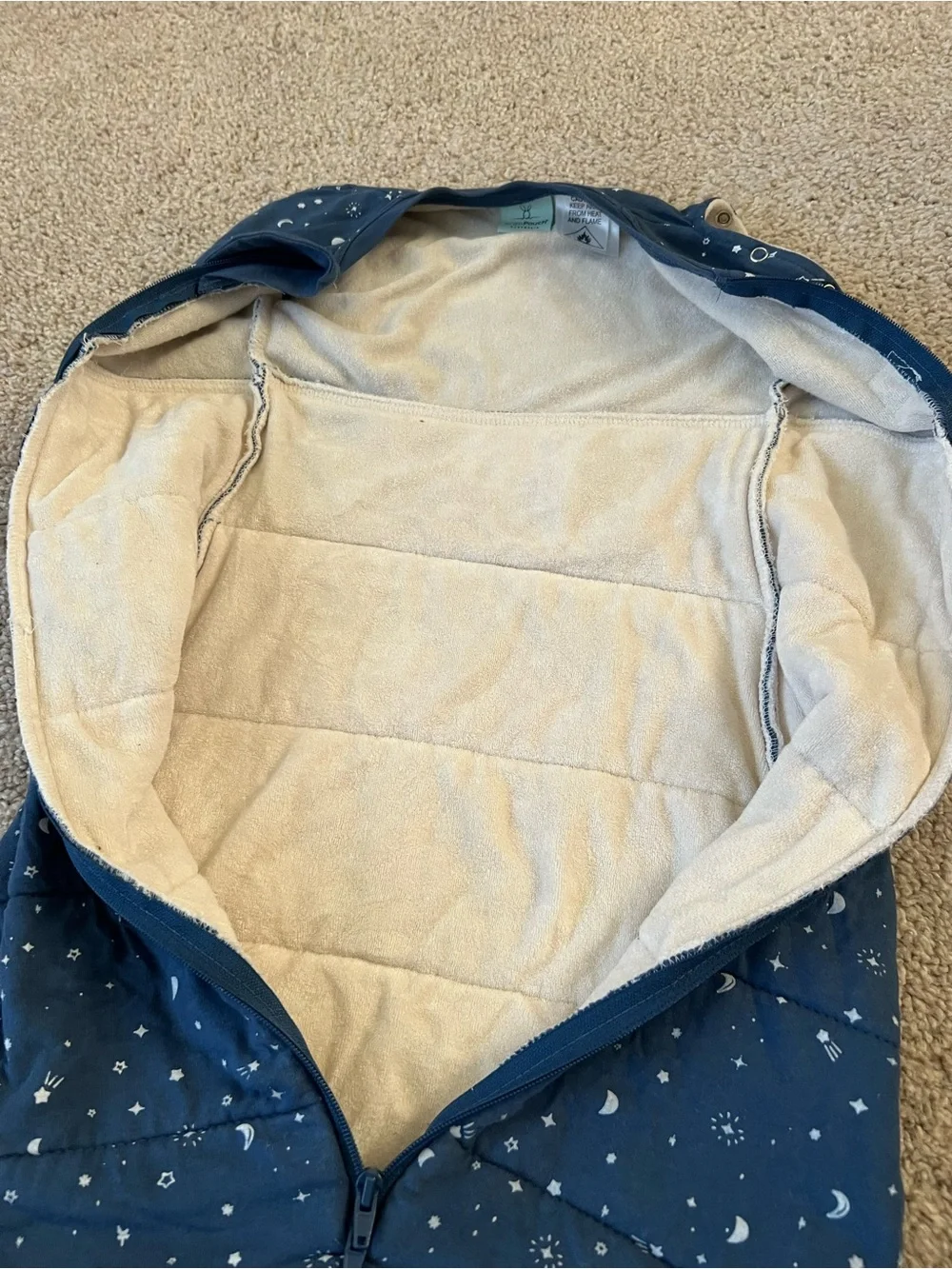 ergoPouch Australia 2.5 TOG Quilted Sleep Sack - Navy Moon and Stars